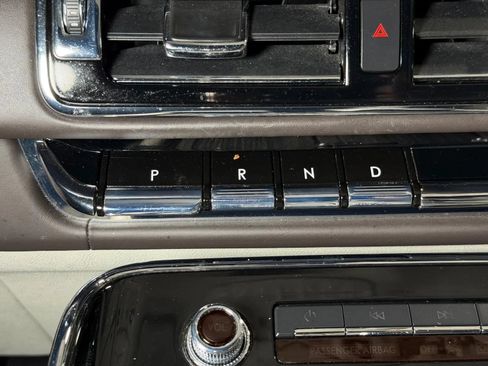 Used 2019 Lincoln Navigator Black Label w/ Cargo Package AWD/4WD image 40