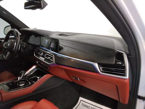 Used 2021 BMW X5 M image 51