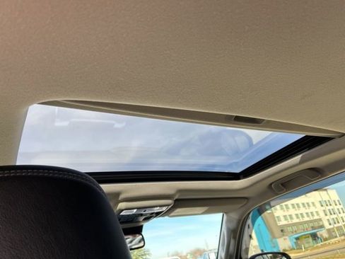 Used 2023 Toyota 4Runner Limited image 12