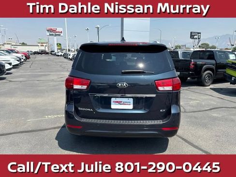Used 2015 Kia Sedona EX FWD image 9