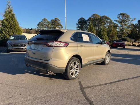 Used 2018 Ford Edge Titanium w/ Equipment Group 301A image 7