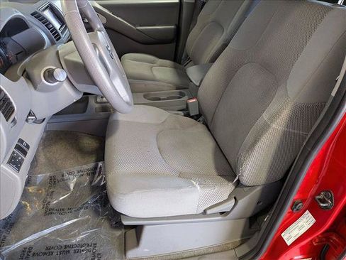 Used 2005 Nissan Frontier SE w/ (P01) Power Pkg RWD image 14