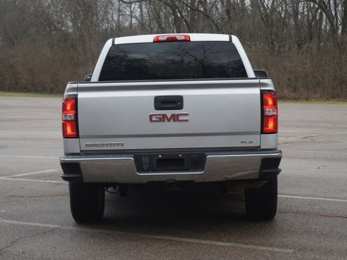 Used 2018 GMC Sierra 1500 SLE w/ SLE Value Package image 23