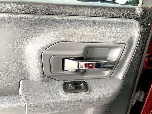 Used 2024 RAM 1500 Classic SLT image 19