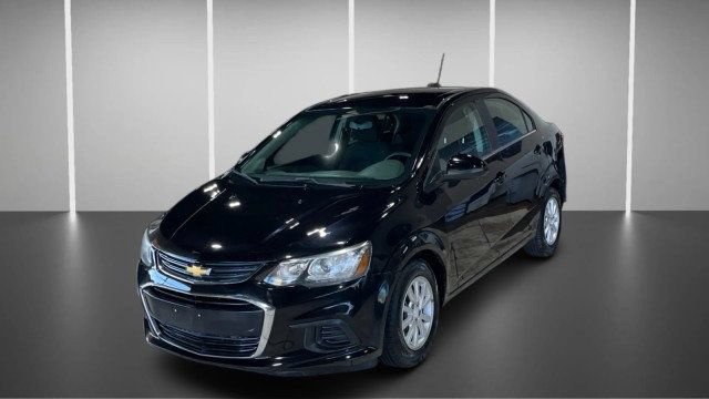 Used 2017 Chevrolet Sonic LT FWD image 5