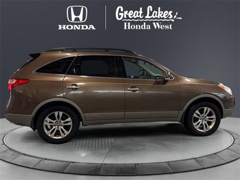 Used 2012 Hyundai Veracruz Limited w/ Entertainment Pkg image 6