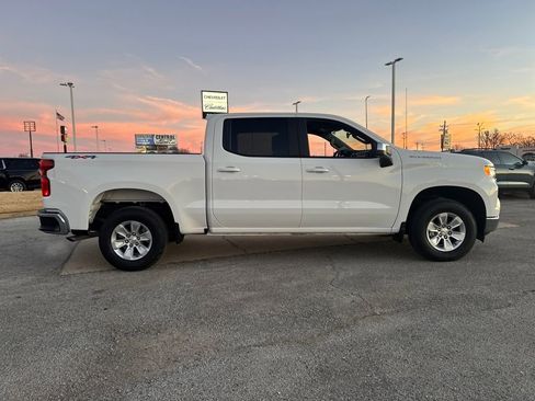 Used 2025 Chevrolet Silverado 1500 LT image 8