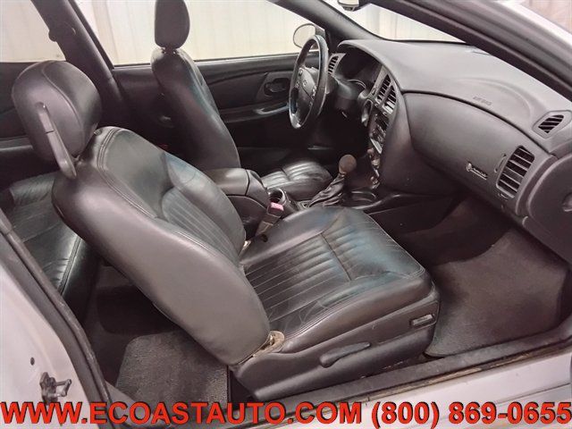 Used 2001 Chevrolet Monte Carlo SS w/ Preferred Equipment Group FWD image 14