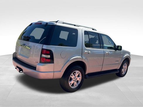Used 2007 Ford Explorer XLT AWD/4WD image 8