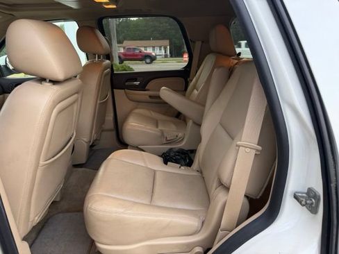 Used 2014 GMC Yukon Denali AWD/4WD image 12