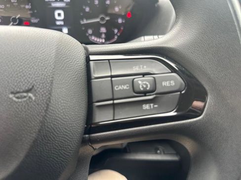 Used 2023 RAM ProMaster 2500 image 33