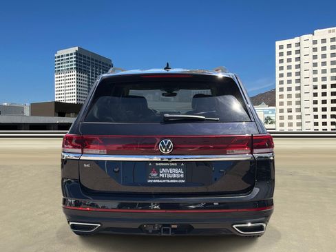 Used 2024 Volkswagen Atlas SE FWD image 4