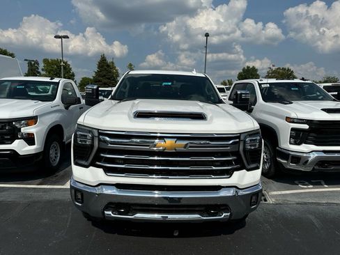 New 2024 Chevrolet Silverado 2500 LTZ image 3