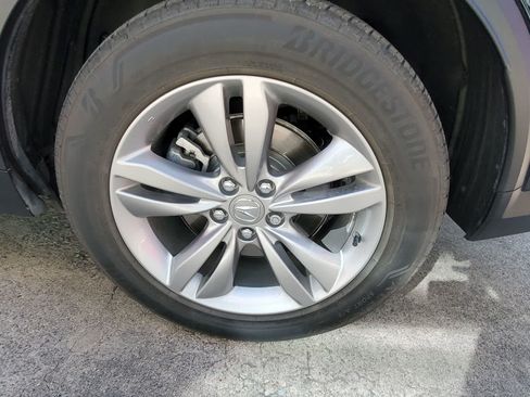 Used 2025 Acura MDX SH-AWD image 12