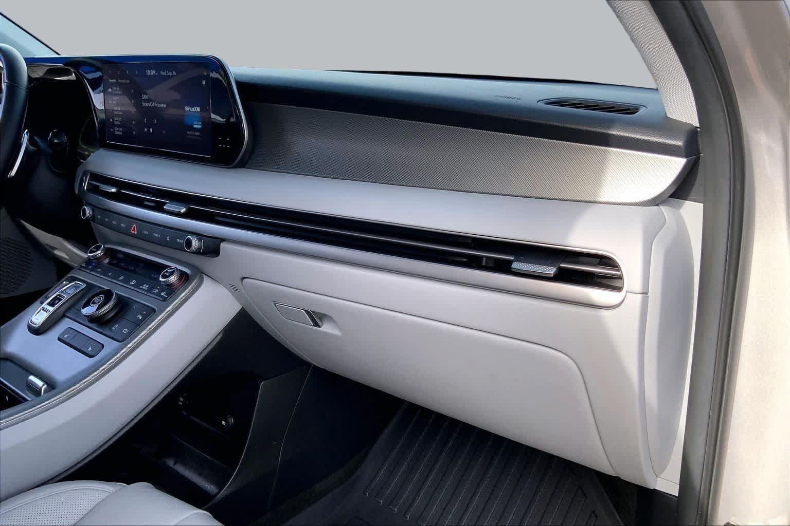 Used 2024 Hyundai Palisade SEL FWD image 18