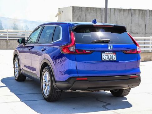 Used 2023 Honda CR-V EX image 13