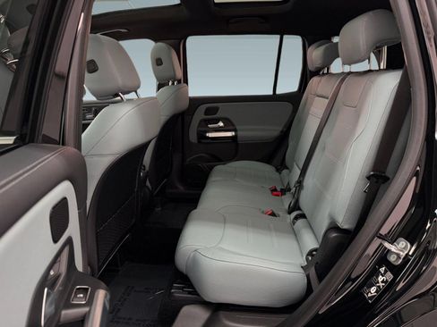 Certified 2026 Mercedes-Benz GLB 250 image 18