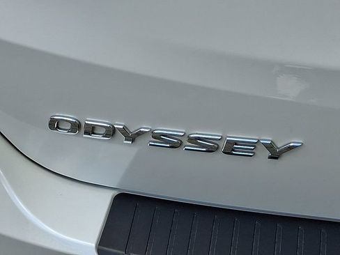 Certified 2025 Honda Odyssey Touring image 32