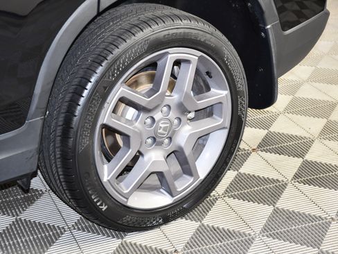 Certified 2023 Honda Passport EX-L image 41