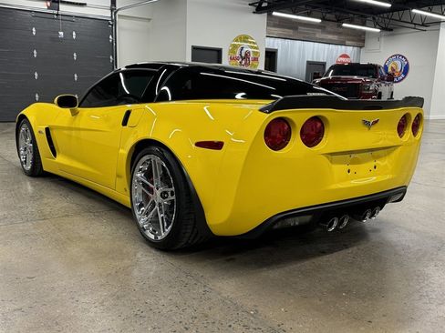 Used 2007 Chevrolet Corvette Z06 w/ Preferred Equipment Group image 10