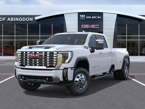 New 2026 GMC Sierra 3500 Denali w/ Denali Reserve Package AWD/4WD image 6