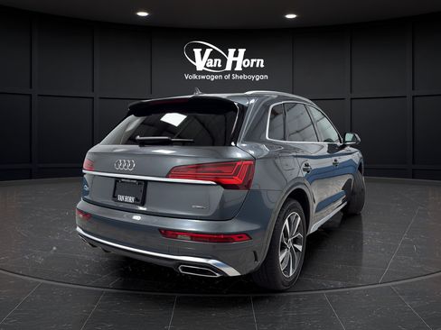 Used 2023 Audi Q5 2.0T Premium w/ Convenience Package AWD/4WD image 7