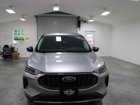 Used 2024 Ford Escape Active FWD image 3