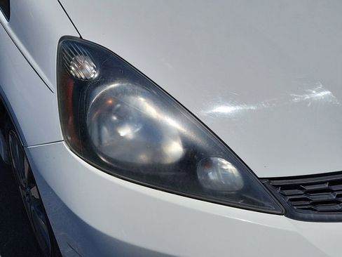 Used 2012 Honda Fit Sport image 29