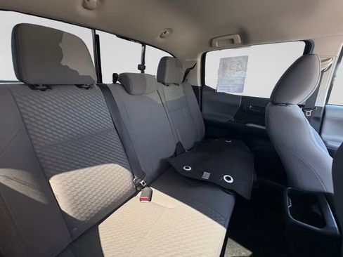 Certified 2021 Toyota Tacoma SR5 RWD image 29