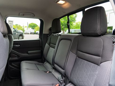 New 2026 Nissan Frontier SV w/ Tow Package AWD/4WD image 24