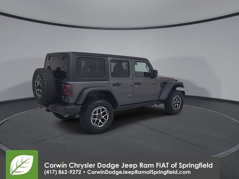 Certified 2025 Jeep Wrangler Unlimited Rubicon AWD/4WD image 15