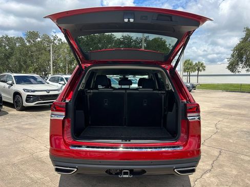 Certified 2023 Volkswagen Atlas SE FWD image 44