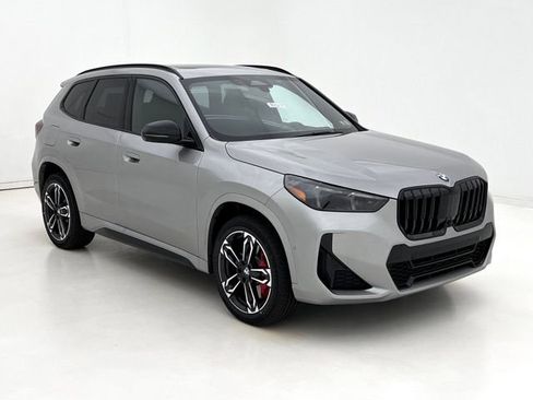 New 2026 BMW X1 xDrive28i w/ Technology Package AWD/4WD image 4