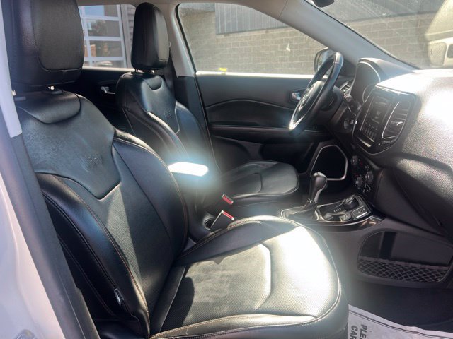 Used 2020 Jeep Compass Limited w/ Luxury Seat Group AWD/4WD image 11