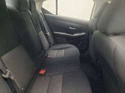 Used 2022 Nissan Sentra SV FWD image 19