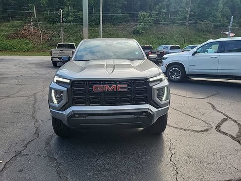 Certified 2024 GMC Canyon Elevation w/ Convenience Package RWD image 3