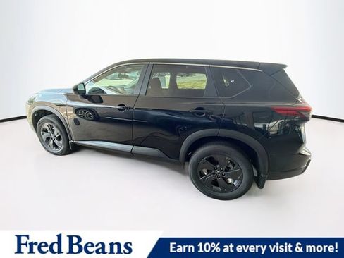 New 2026 Nissan Rogue SV w/ Cold Weather Package AWD/4WD image 5