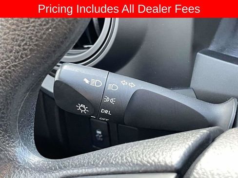 Used 2022 Toyota Tacoma SR AWD/4WD image 24