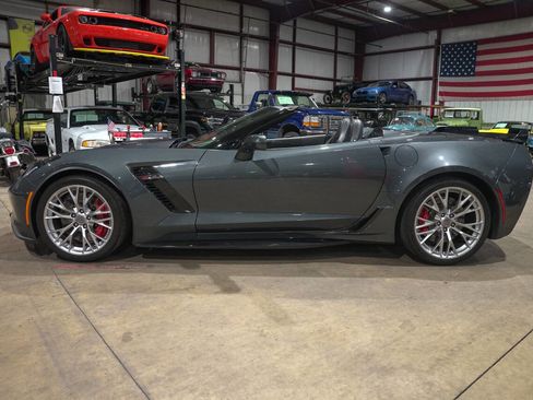 Used 2017 Chevrolet Corvette Z06 RWD image 4