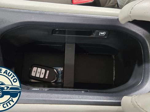 Used 2019 Honda HR-V EX image 20