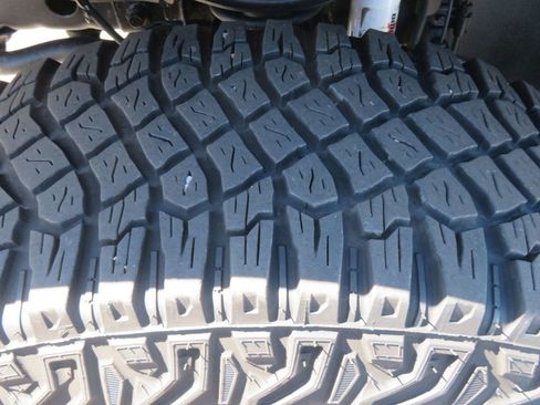 Used 2012 Jeep Wrangler Sport image 17