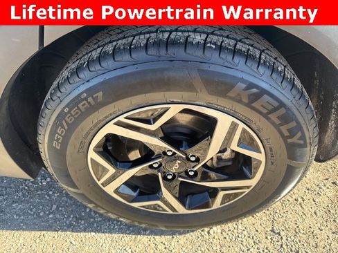 Used 2024 Kia Sportage LX image 25