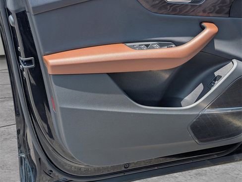 Used 2019 Audi Q8 Prestige w/ Cold Weather Package image 15