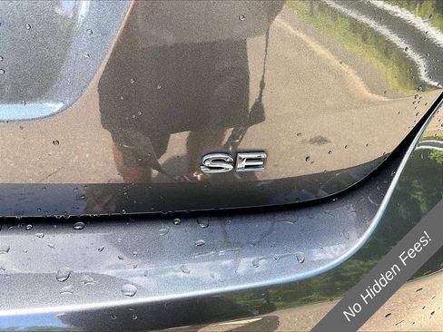 Used 2016 Ford Focus SE FWD image 8