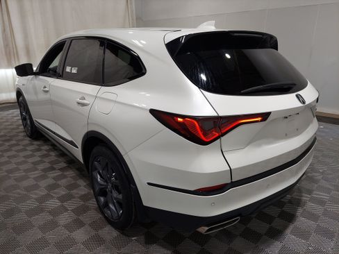 Used 2022 Acura MDX A-Spec AWD/4WD image 2