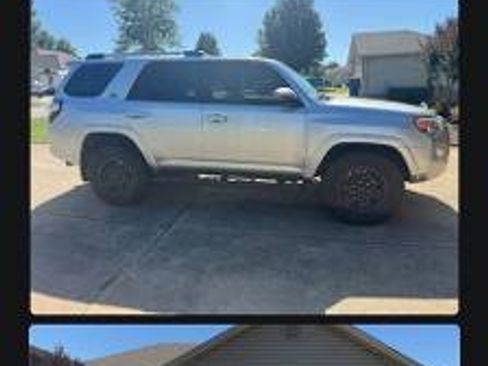 Used 2022 Toyota 4Runner SR5 Premium w/ Moonroof Package AWD/4WD image 1