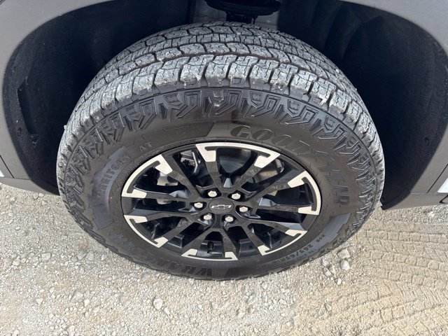 Used 2026 Chevrolet Traverse Z71 AWD/4WD image 32