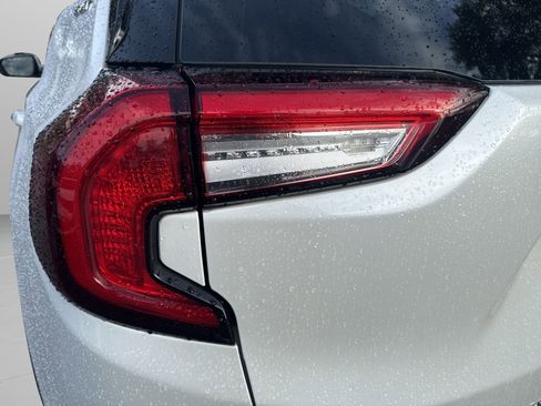 Used 2022 GMC Terrain SLT w/ Tech Package image 7