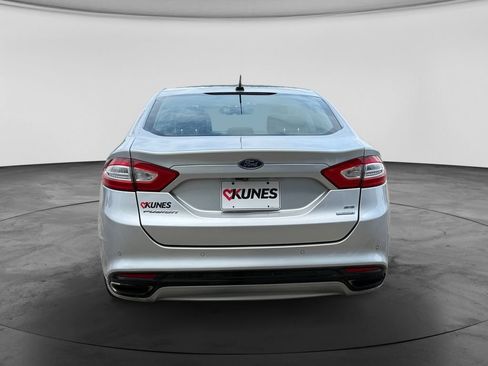 Used 2015 Ford Fusion SE w/ Equipment Group 202A FWD image 7