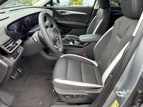 New 2025 Buick Envision Sport Touring image 25